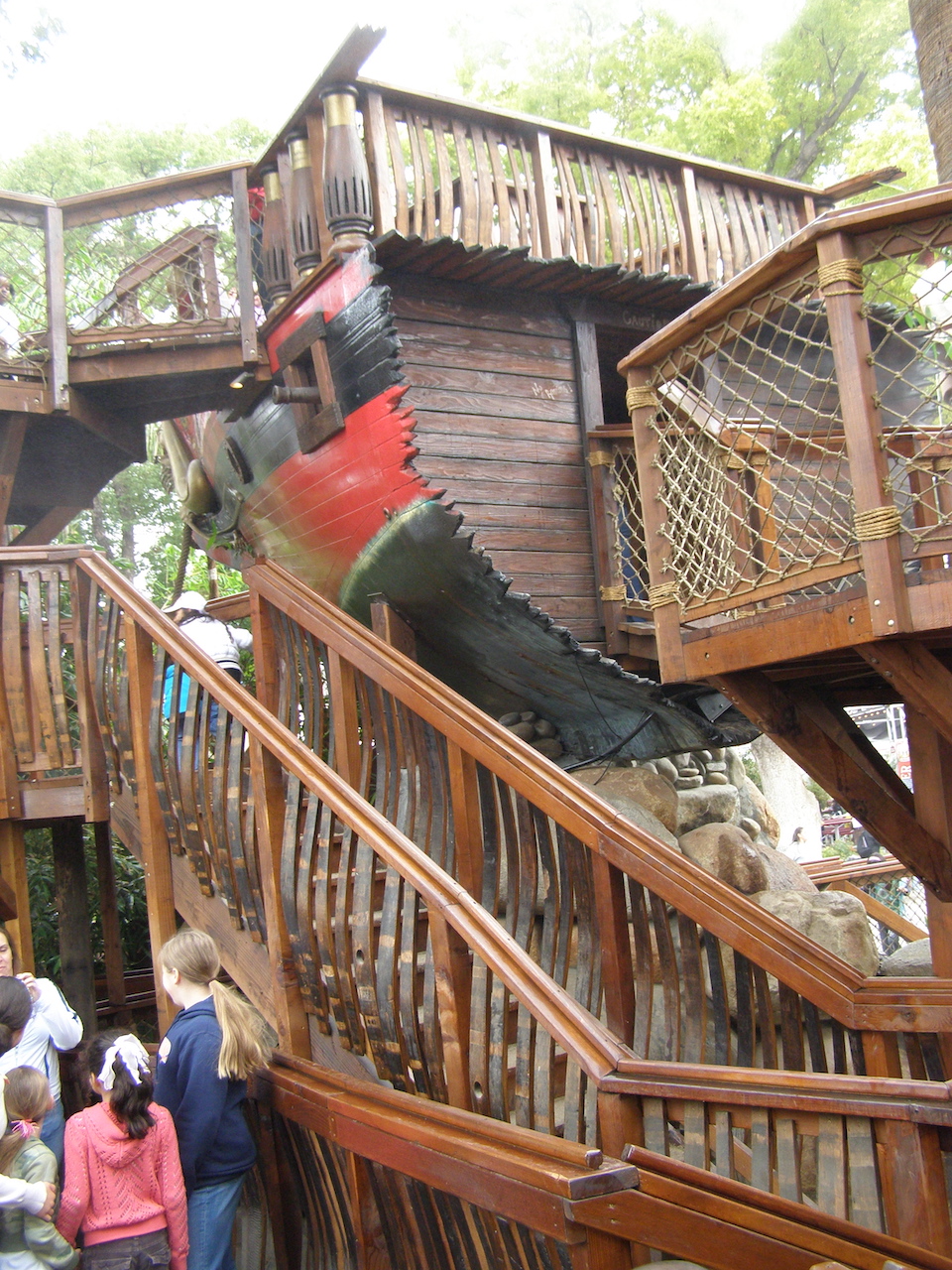 Decks Bow