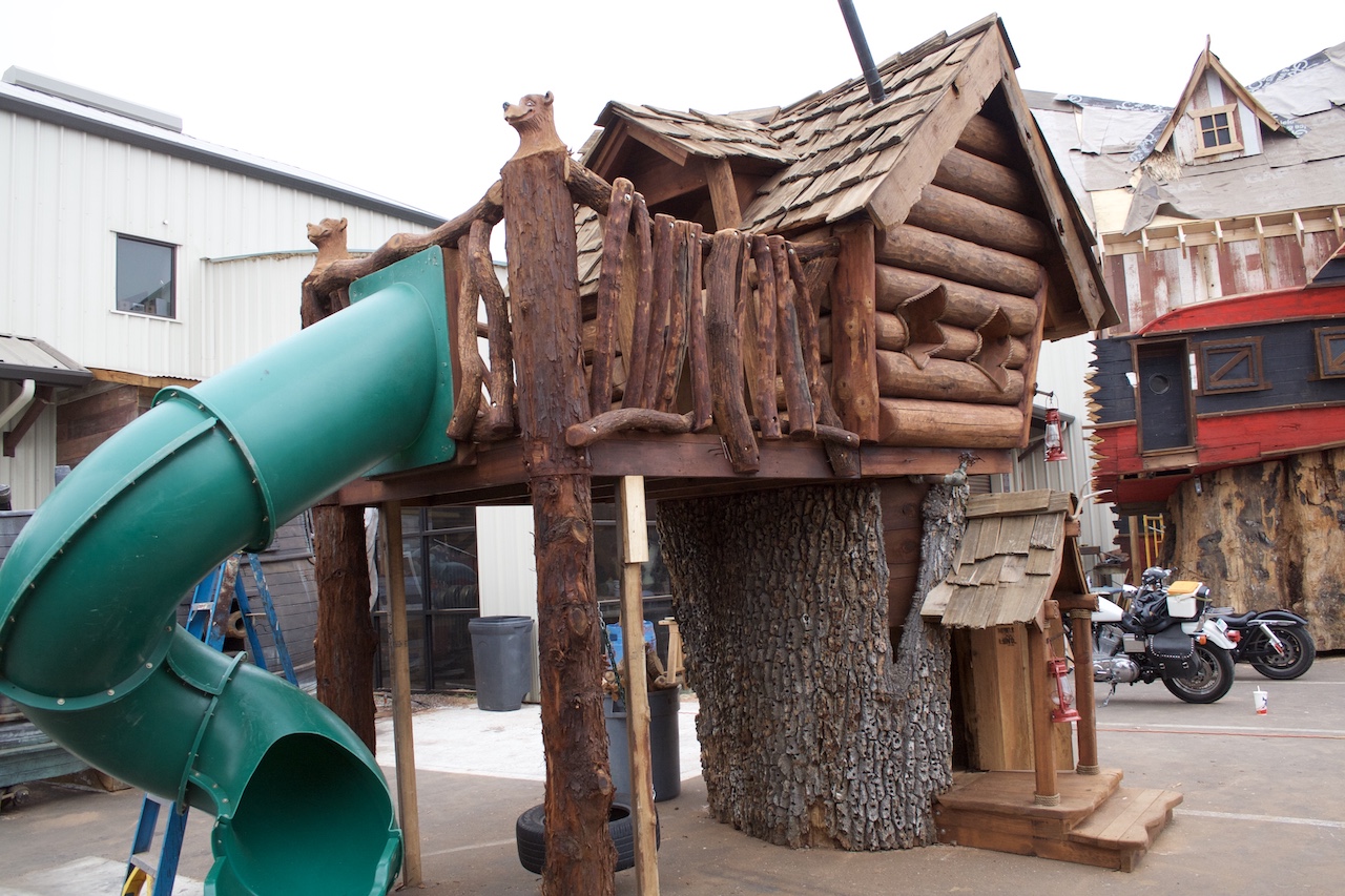 Log Cabin