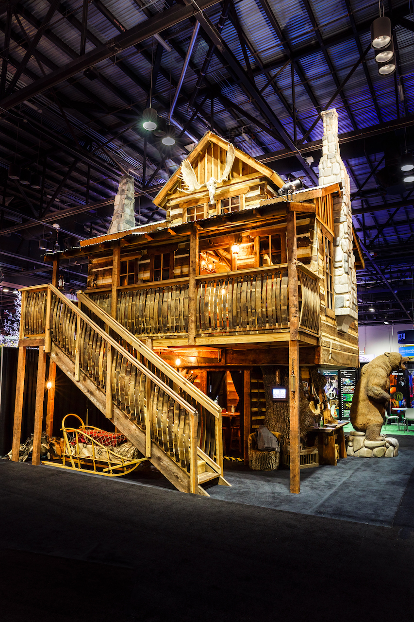 Log Cabin